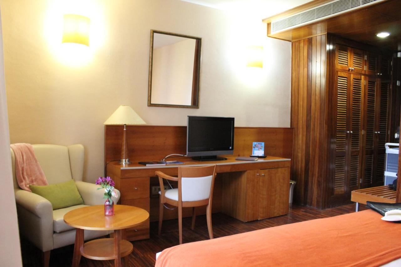 Hotel Escuela Santa Cruz Εξωτερικό φωτογραφία