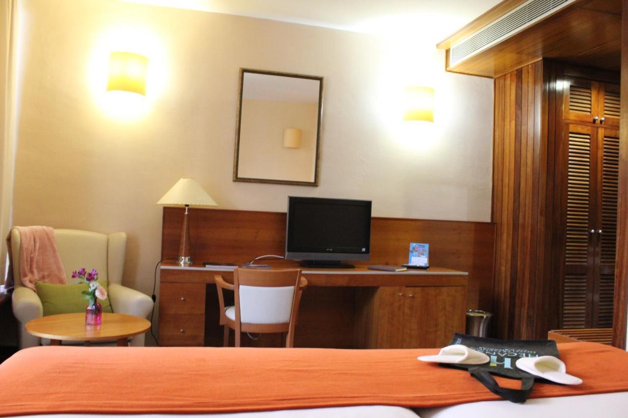 Hotel Escuela Santa Cruz Εξωτερικό φωτογραφία