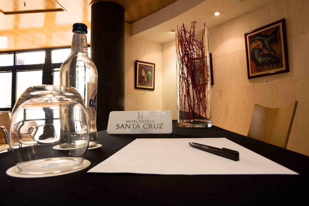 Hotel Escuela Santa Cruz Εξωτερικό φωτογραφία